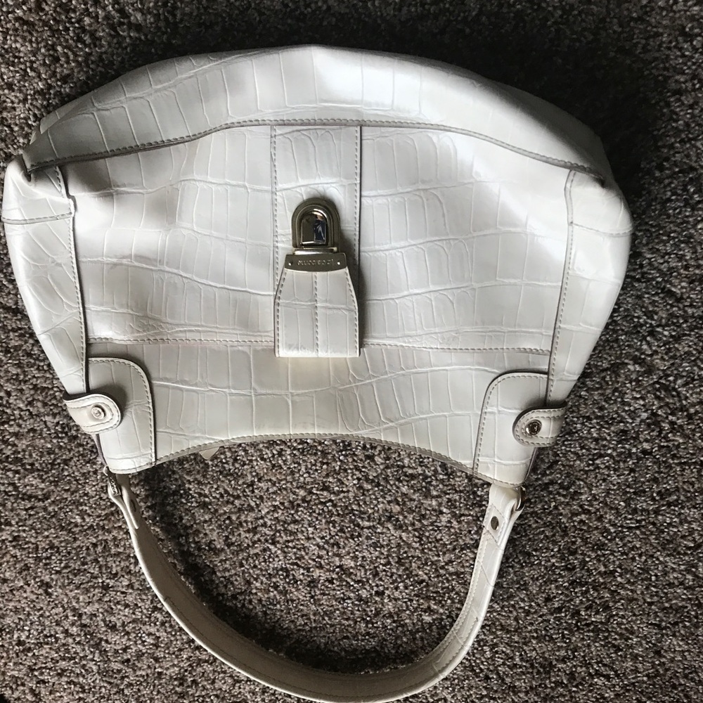 Cute white bag